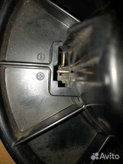 Моторчик печки Митцубиси Кольт c 1996-2004 г