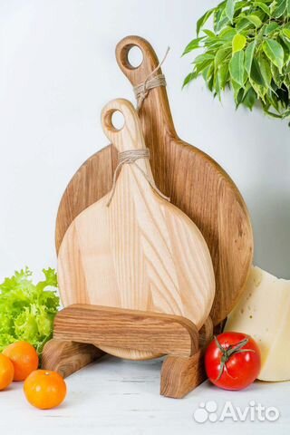 Набор разделочных досок из дуба на подставке