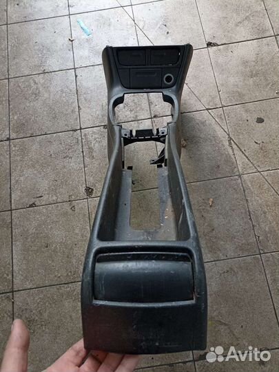 Консоль подлокотник Вектра Б Vectra B