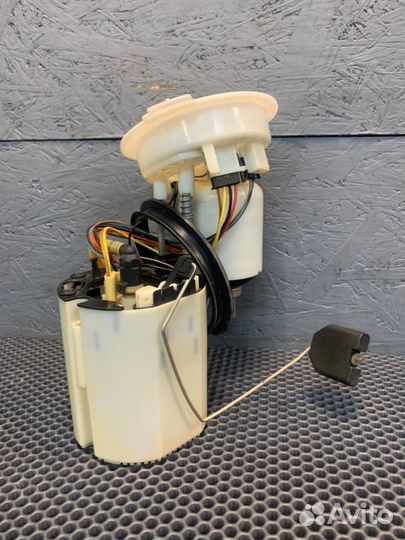 Топливный насос Audi A6 C7 cyga 2016