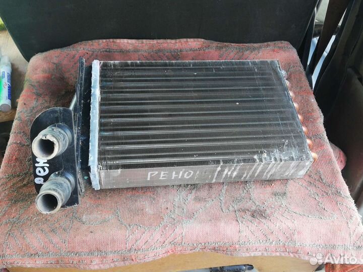 Радиатор печки Рено Клио 2