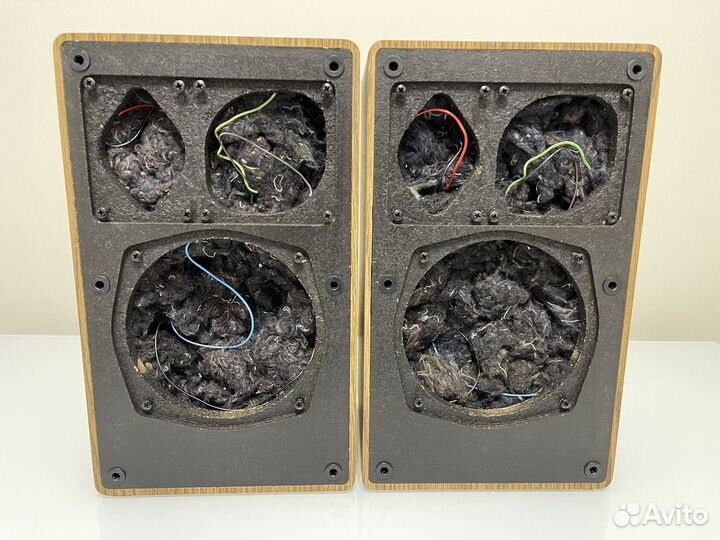 Корпуса колонок Grundig BOX 650b