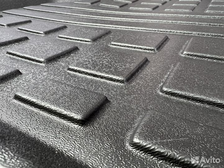 Коврик Toyota Land Cruiser UZJ200 2012-2015г