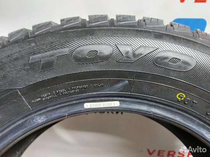 Toyo Observe Ice-Freezer 205/65 R16