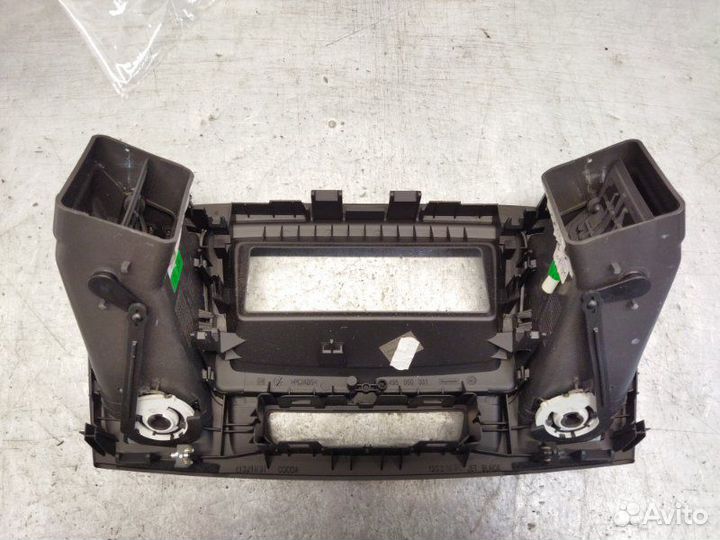 Дефлектор воздушный Opel Insignia лифтбэк A18XER