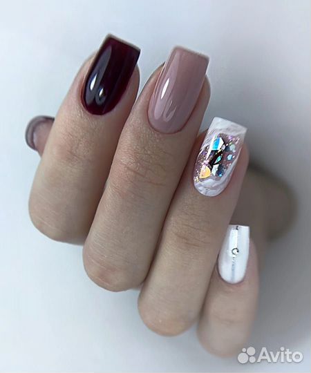 Мастер маникюра