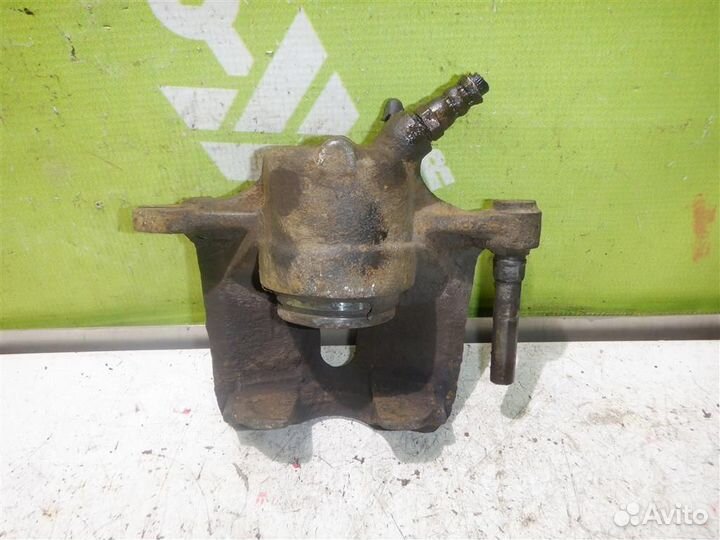 Суппорт передний правый Рено Кенгу Кангу