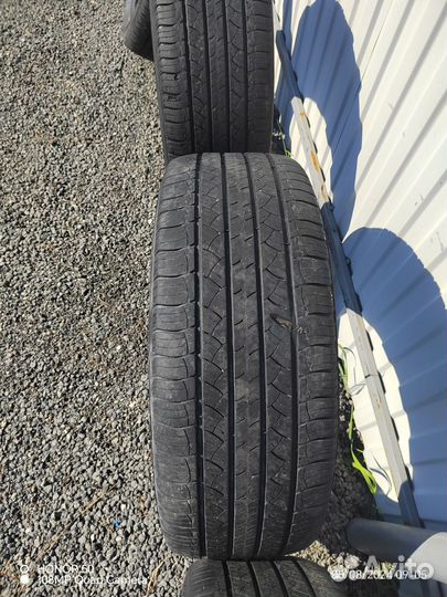 Michelin Latitude Tour HP 235/55 R20 102H