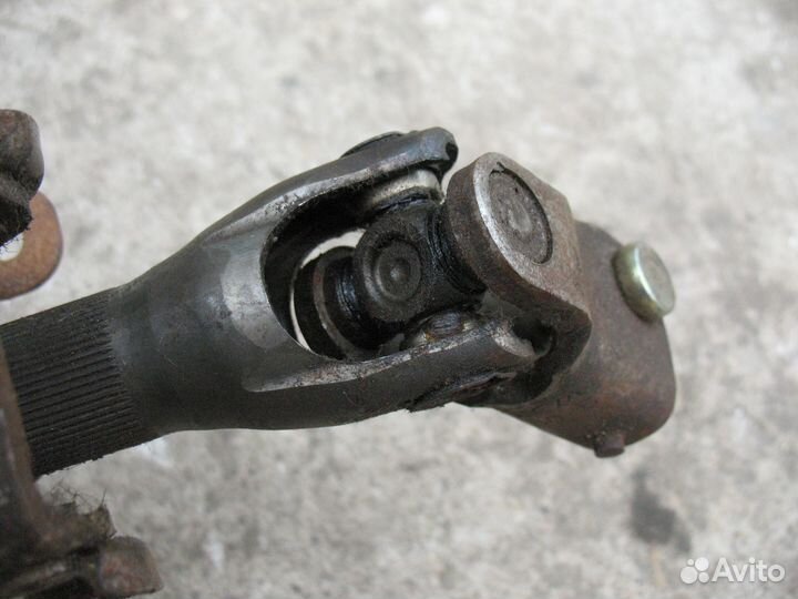 Рулевая колонка Nissan Primera P12