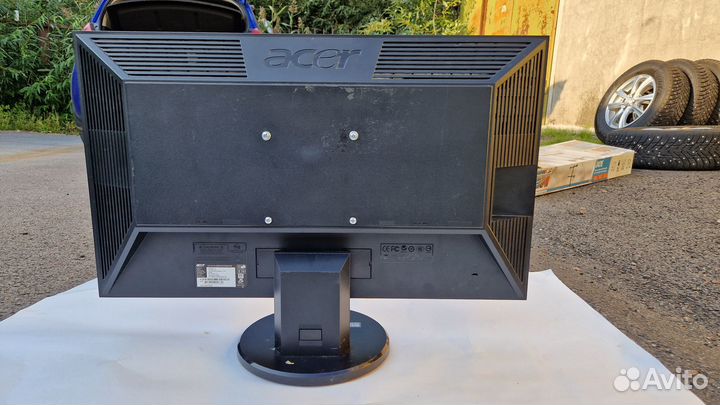 Монитор Acer V243HQ FullHD