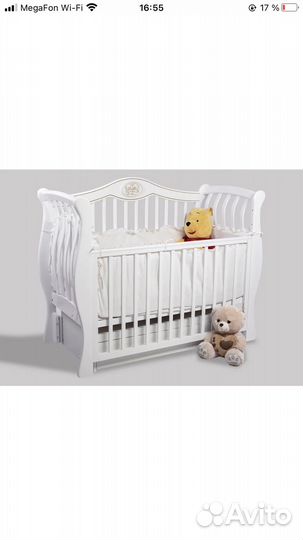 Детская кроватка с маятником