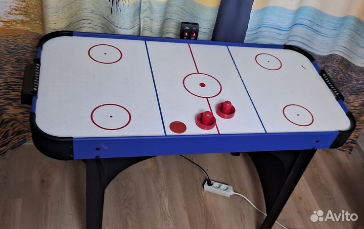 Аэрохоккей напольный