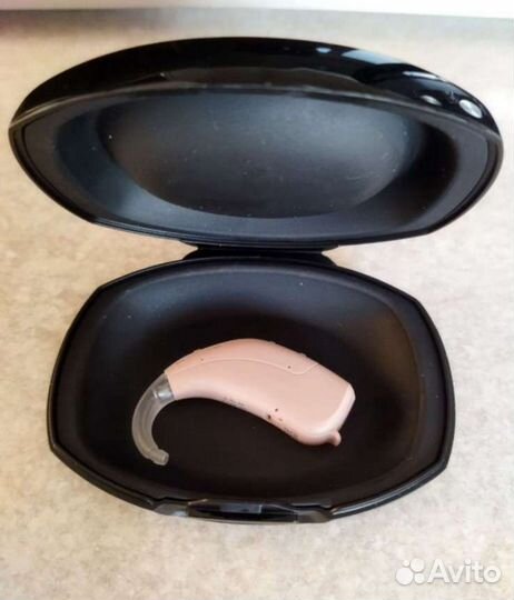 Слуховой аппарат новый