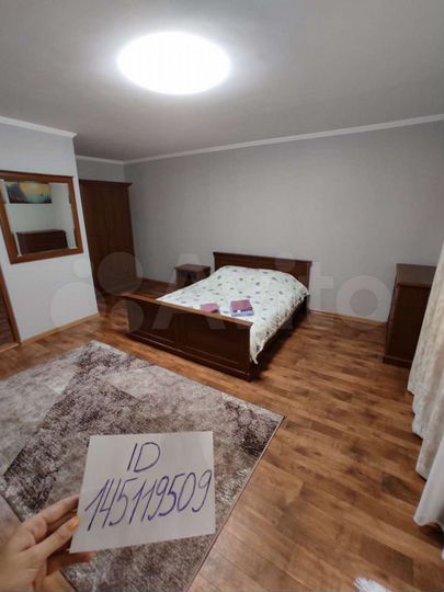 2-к. квартира, 80 м², 2/5 эт.