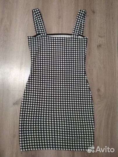 Платье H&M размер XS состояние отличное