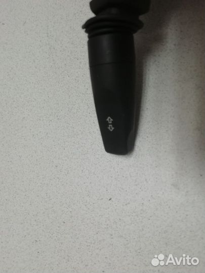 Переключатель поворотов подрулевой 95GG13B302AA