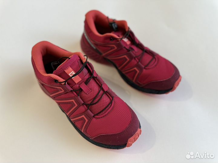 Кроссовки женские Salomon 34 35