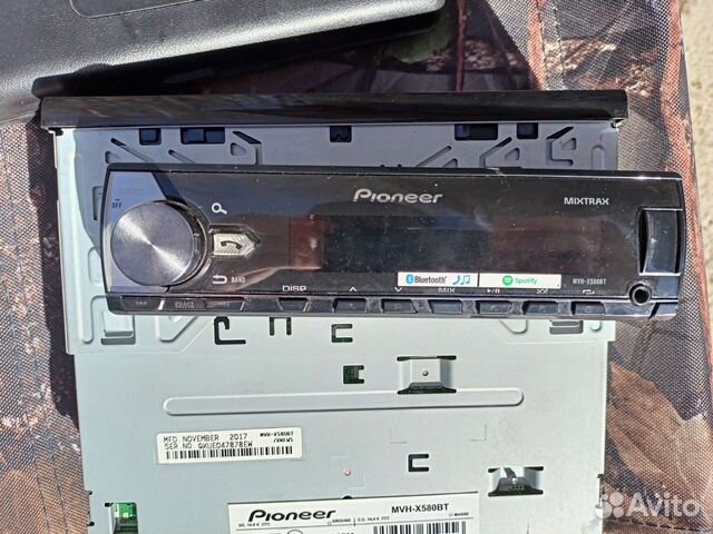 Магнитола Pioneer 580BT