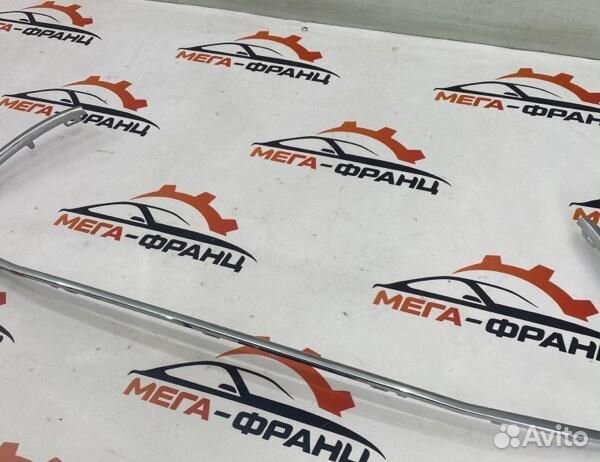 Молдинг решетки радиатора Citroen Ds3 хэтчбек