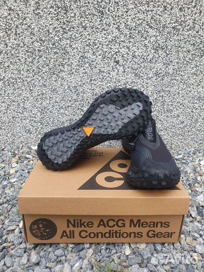 Тёплые Кроссовки Nike Acg Mountain Fly Gore-tex