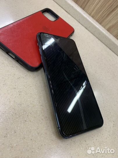 Телефон iPhone 11 pro max