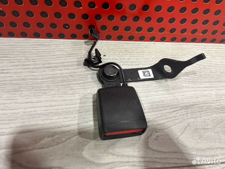 Замок ремня безопасности задний правый Bmw 3 G20