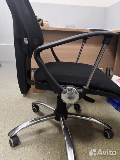 Стул кресло компьютерный офисный