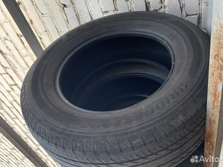 Bridgestone Ecopia EP850 255/65 R17 110H