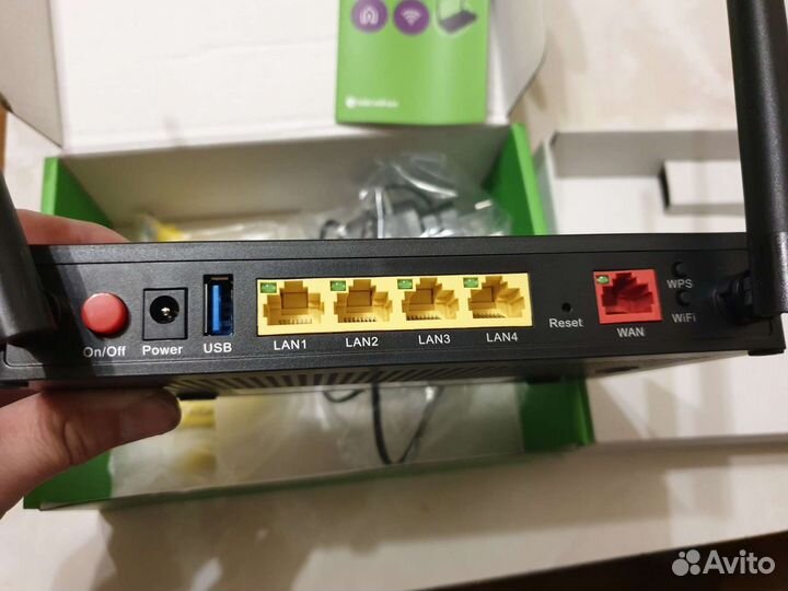 Wi-Fi роутер Мегафон FR1000-2 (zxhn H198A)