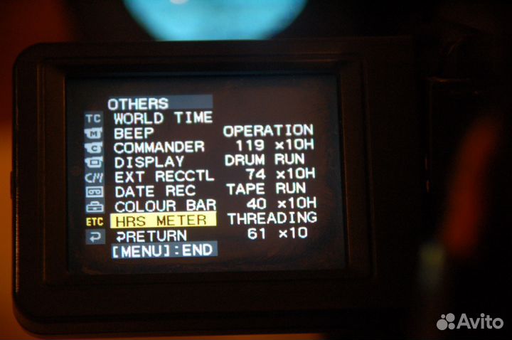 Продаю профессиональную видеокамеру Sony DSR-250