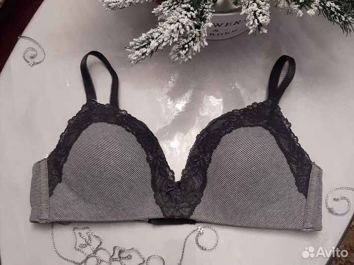 Бюстгальтер