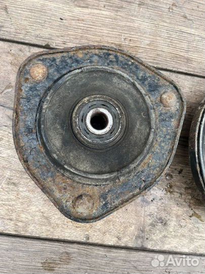 Опорный подшипник Mitsubishi Carisma 1.6