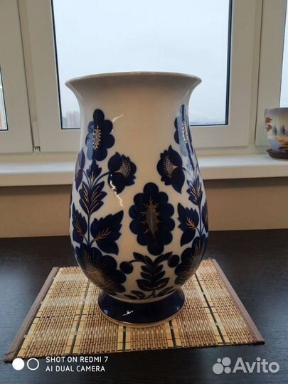 Ваза,лфц, 35см., СССР, Синие цветы