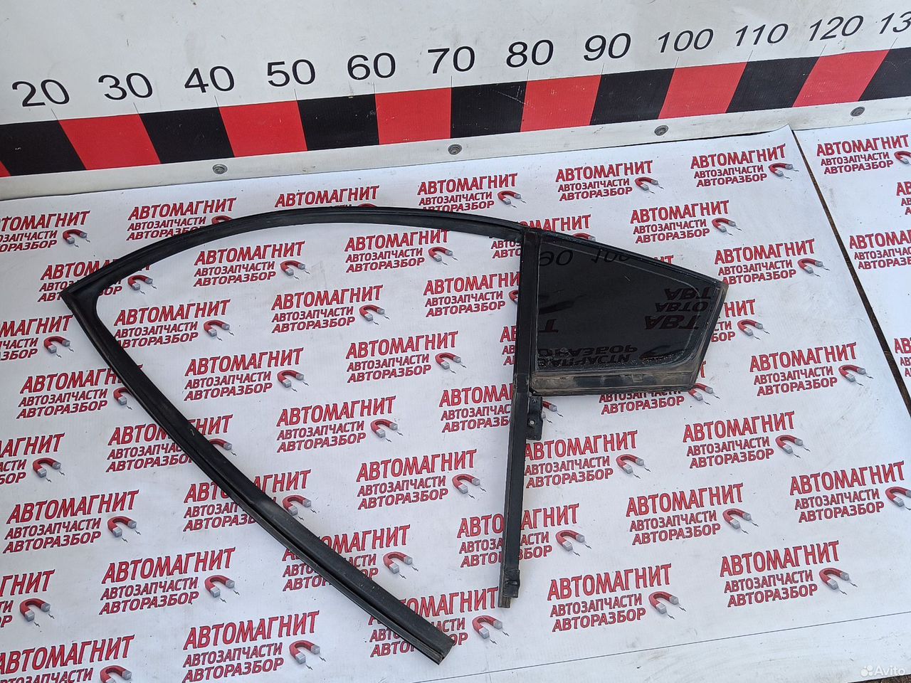 Форточка задняя левая Киа Церато 3 YD