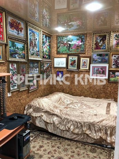 4-к. квартира, 100 м², 1/5 эт.