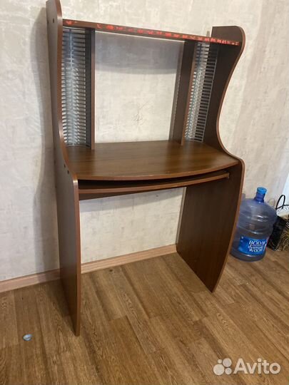 Компьютерный стол бу