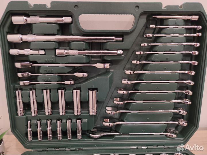 Набор инструментов для авто 151 предмет