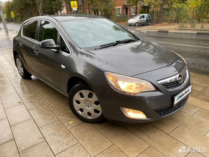 Opel Astra 1.6 AT, 2011, 187 000 км