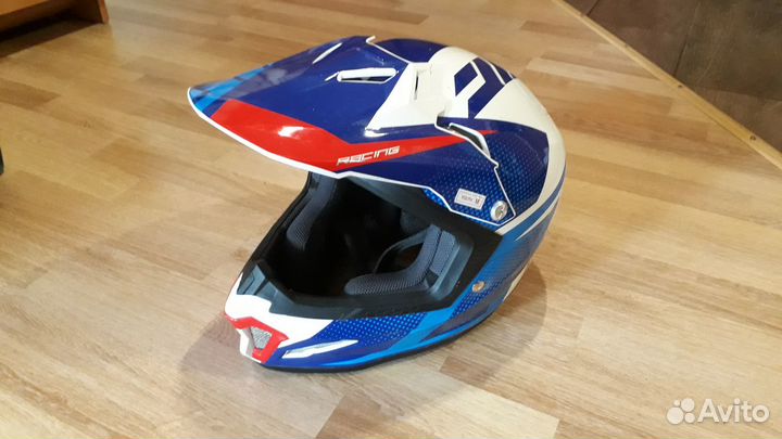 Продам детский кроссовый шлем HJC