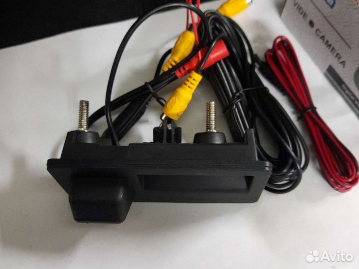 Задние камера vw tiguan