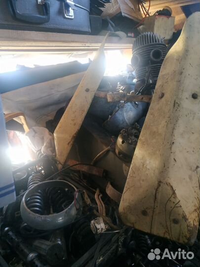 Мотоцикл остался от деда сел и поехал