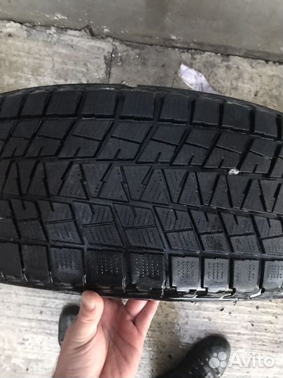 Bridgestone Blizzak DM-V1 225/60 R17