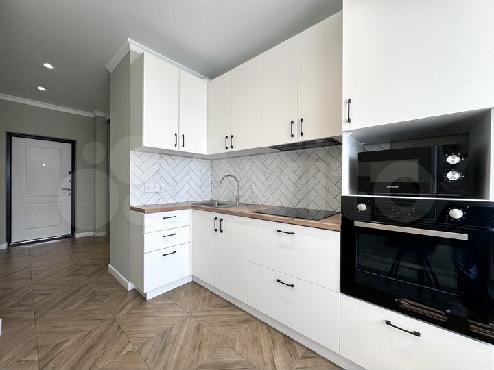 1-к. квартира, 37 м², 17/25 эт.