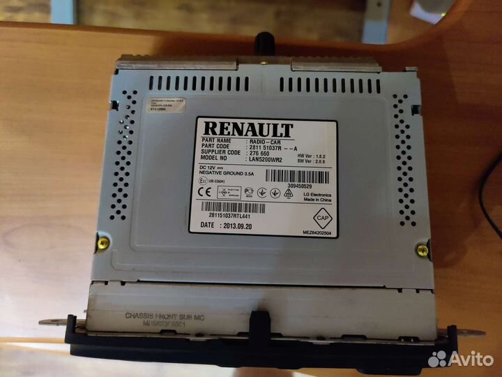 Штатная магнитола на Renault Duster
