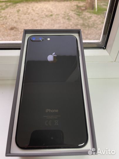 iPhone 8 Plus, 64 ГБ