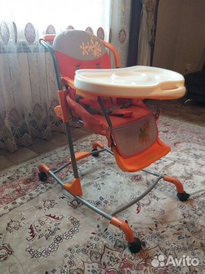 Стульчик для кормления