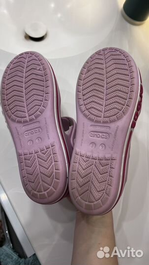 Crocs для девочки j3