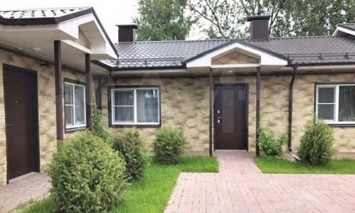 Таунхаус 50 м² на участке 12 сот.