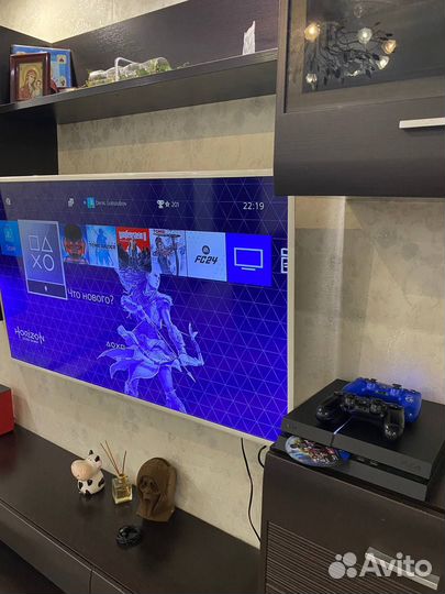 Игровая приставка ps4