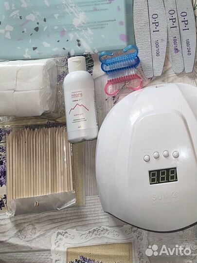 Набор для начинающего мастера маникюра